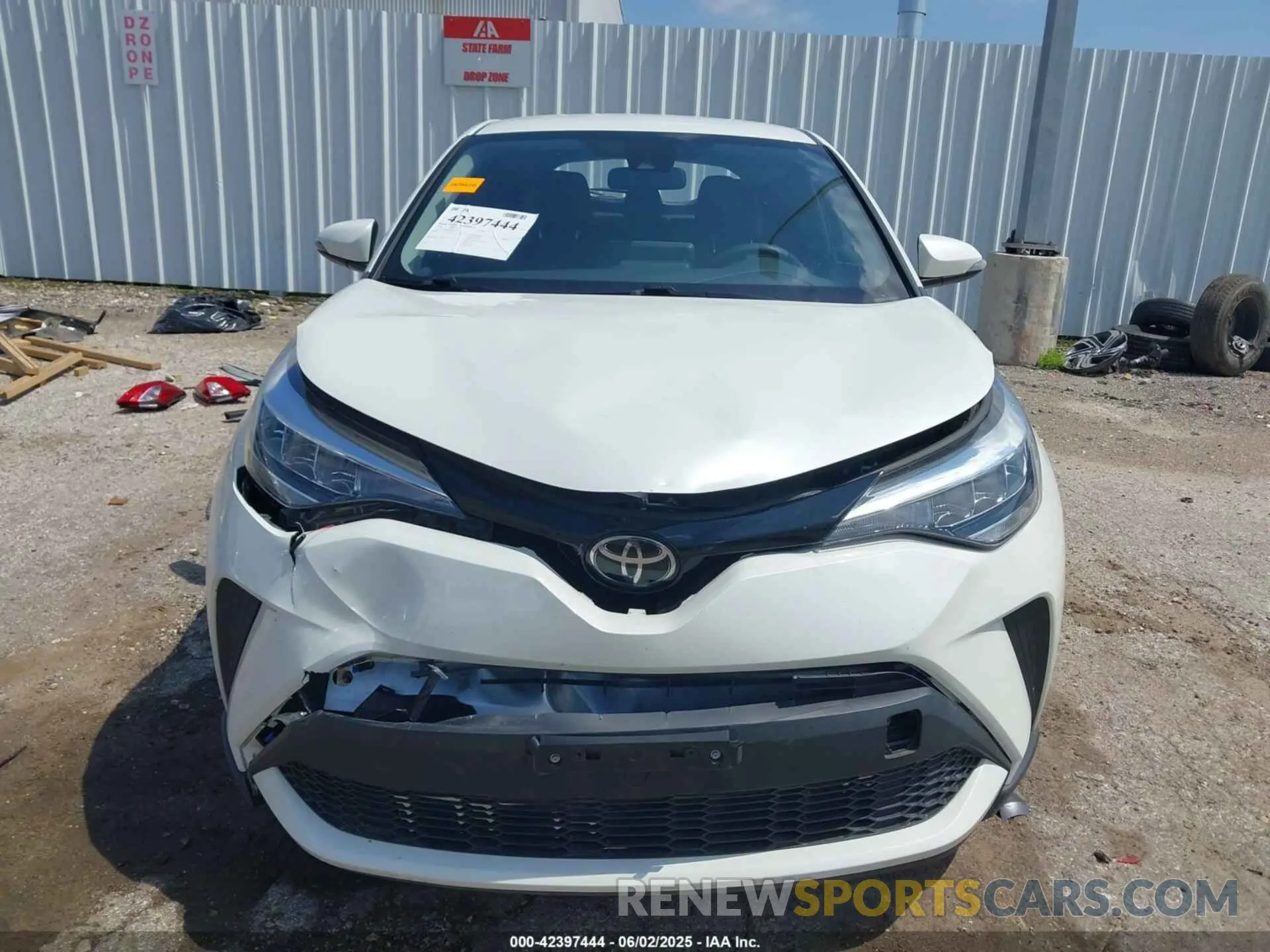 13 Photograph of a damaged car JTNKHMBX4L1093909 TOYOTA C-HR 2020