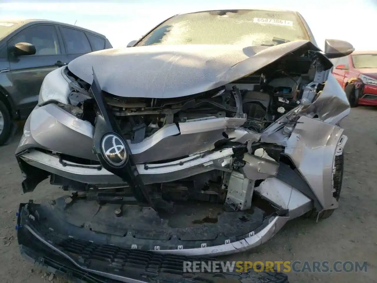 9 Photograph of a damaged car JTNKHMBX5L1064077 TOYOTA C-HR 2020