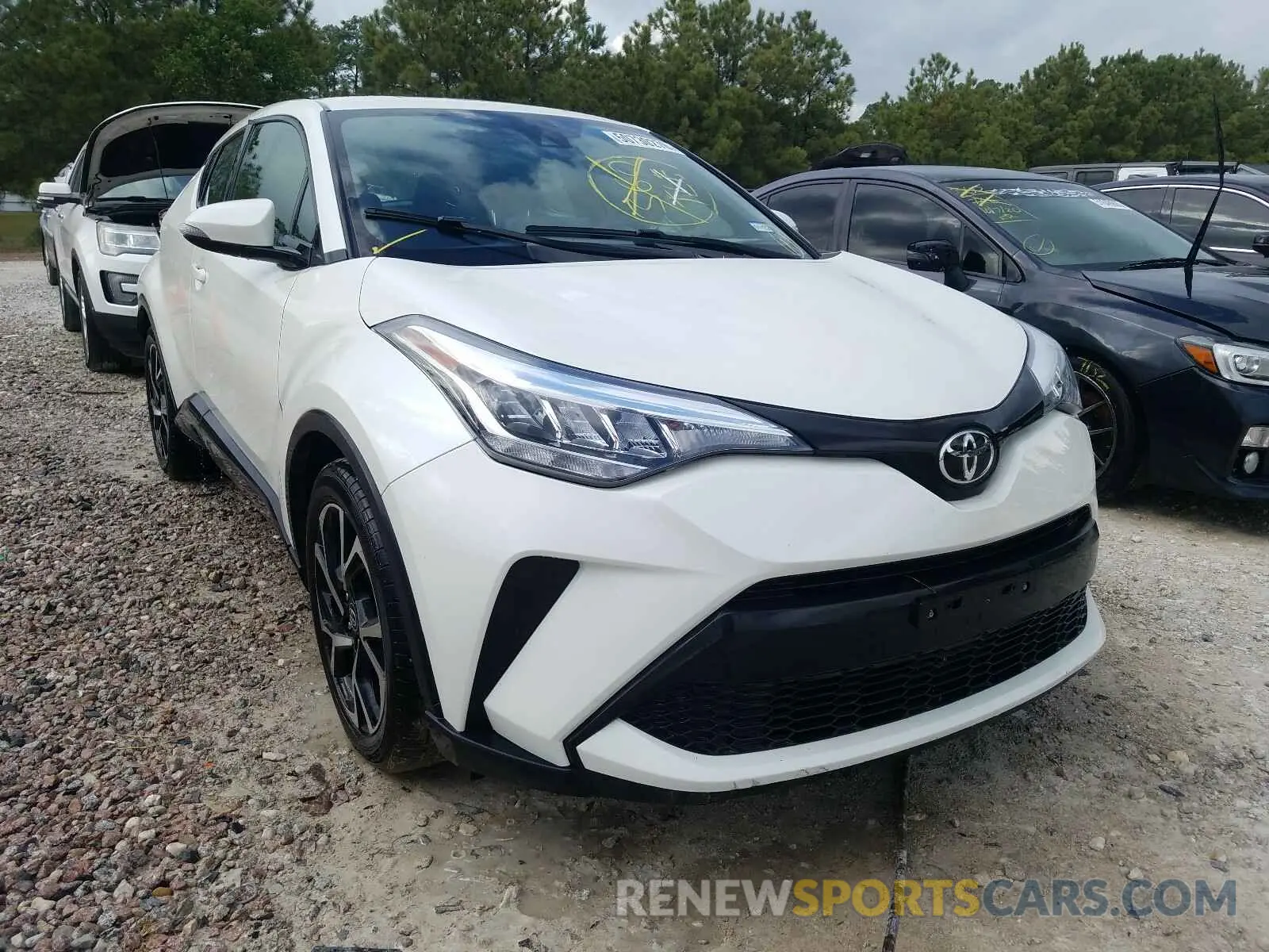 1 Photograph of a damaged car JTNKHMBX5L1066184 TOYOTA C-HR 2020