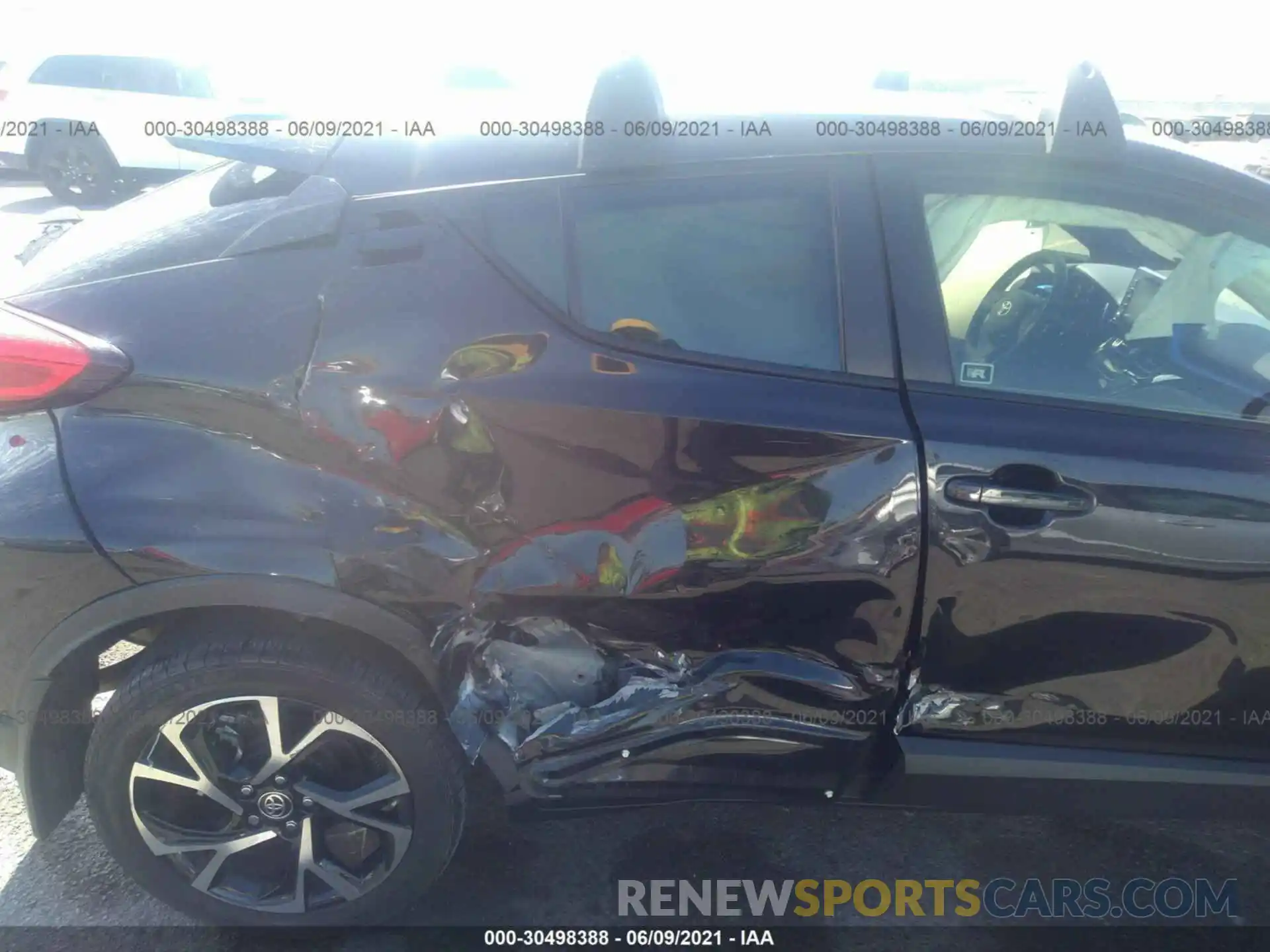 6 Photograph of a damaged car JTNKHMBX5L1069585 TOYOTA C-HR 2020