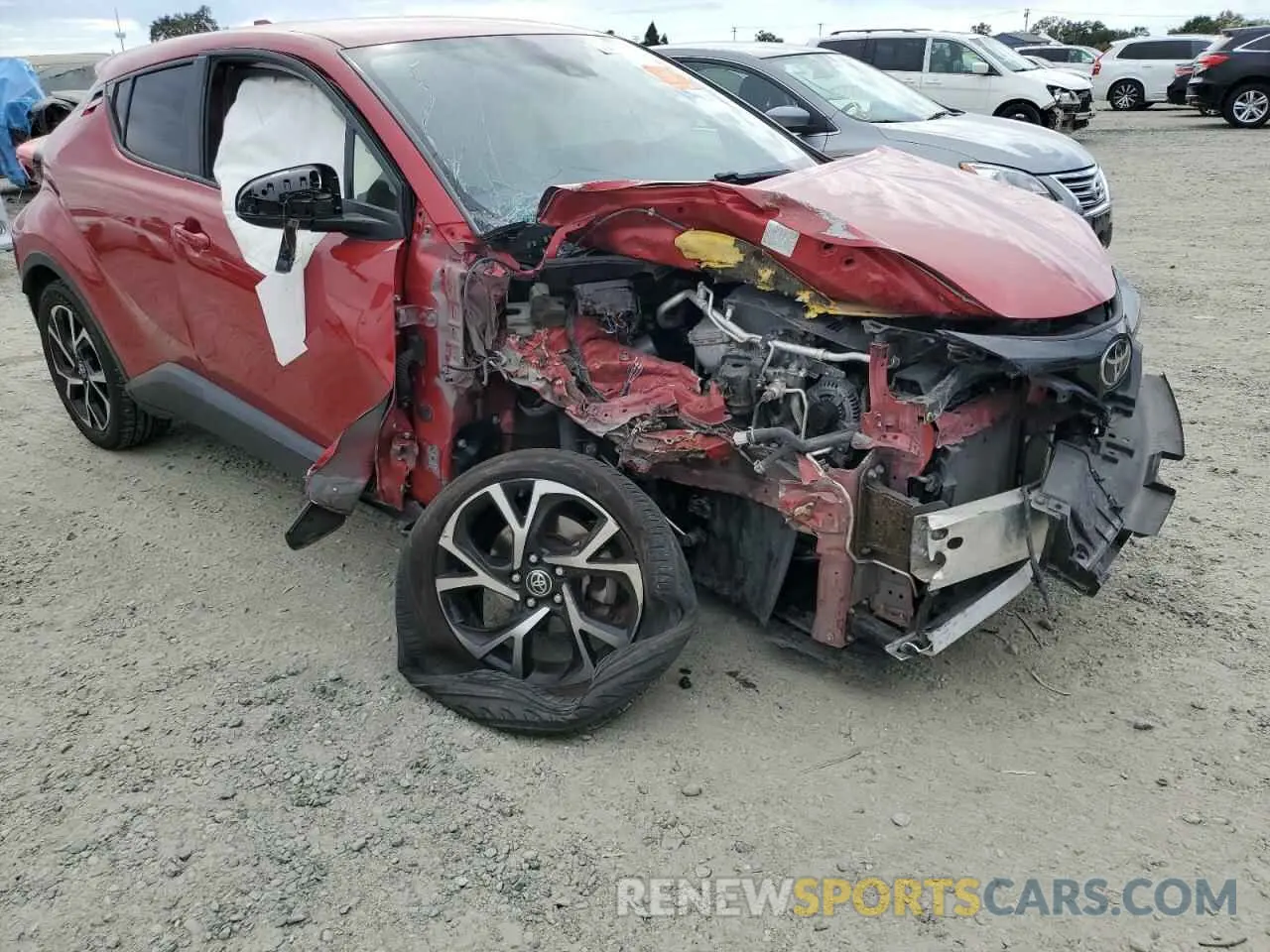 4 Photograph of a damaged car JTNKHMBX5L1071448 TOYOTA C-HR 2020