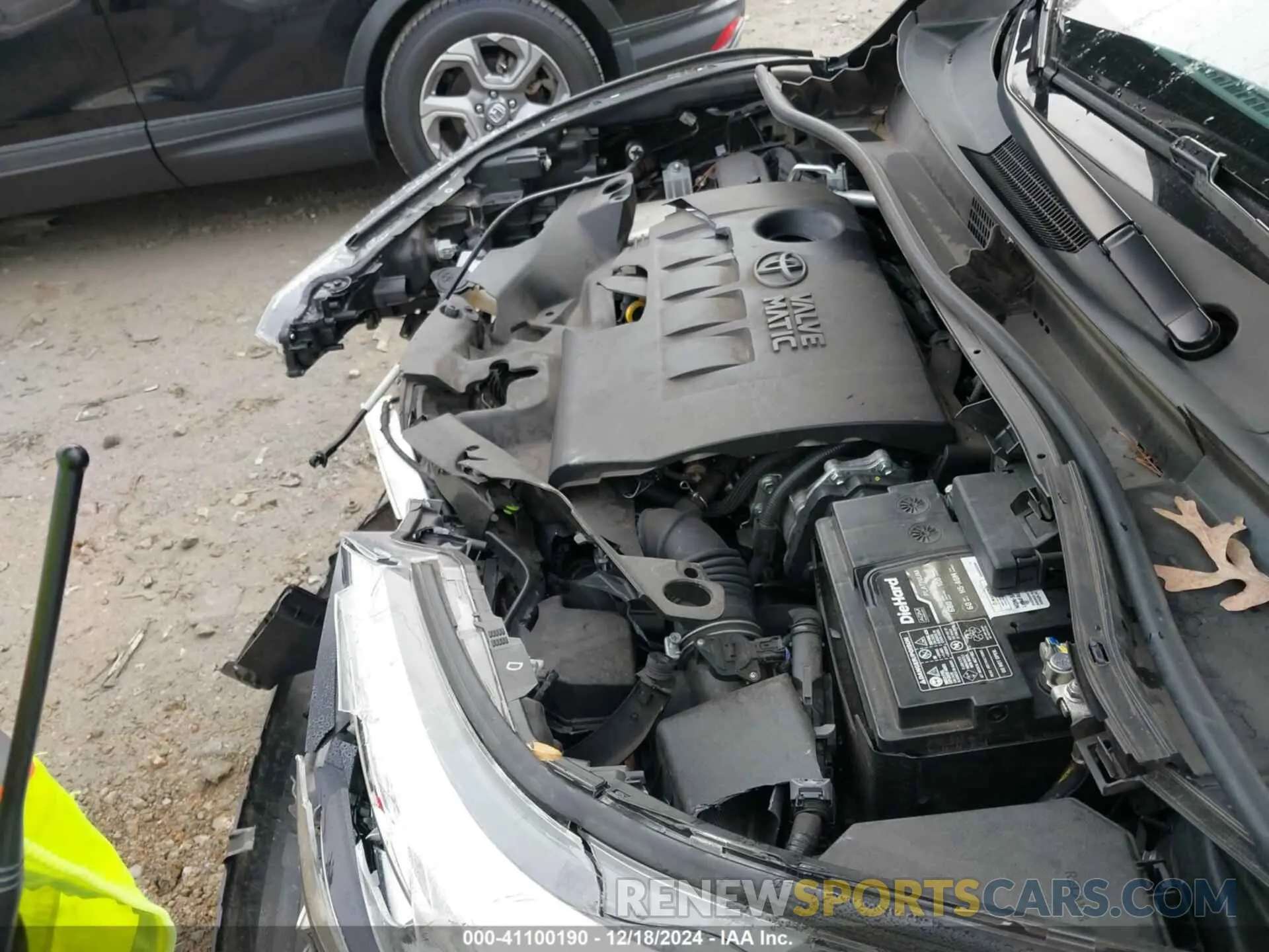 10 Photograph of a damaged car JTNKHMBX5L1072034 TOYOTA C-HR 2020