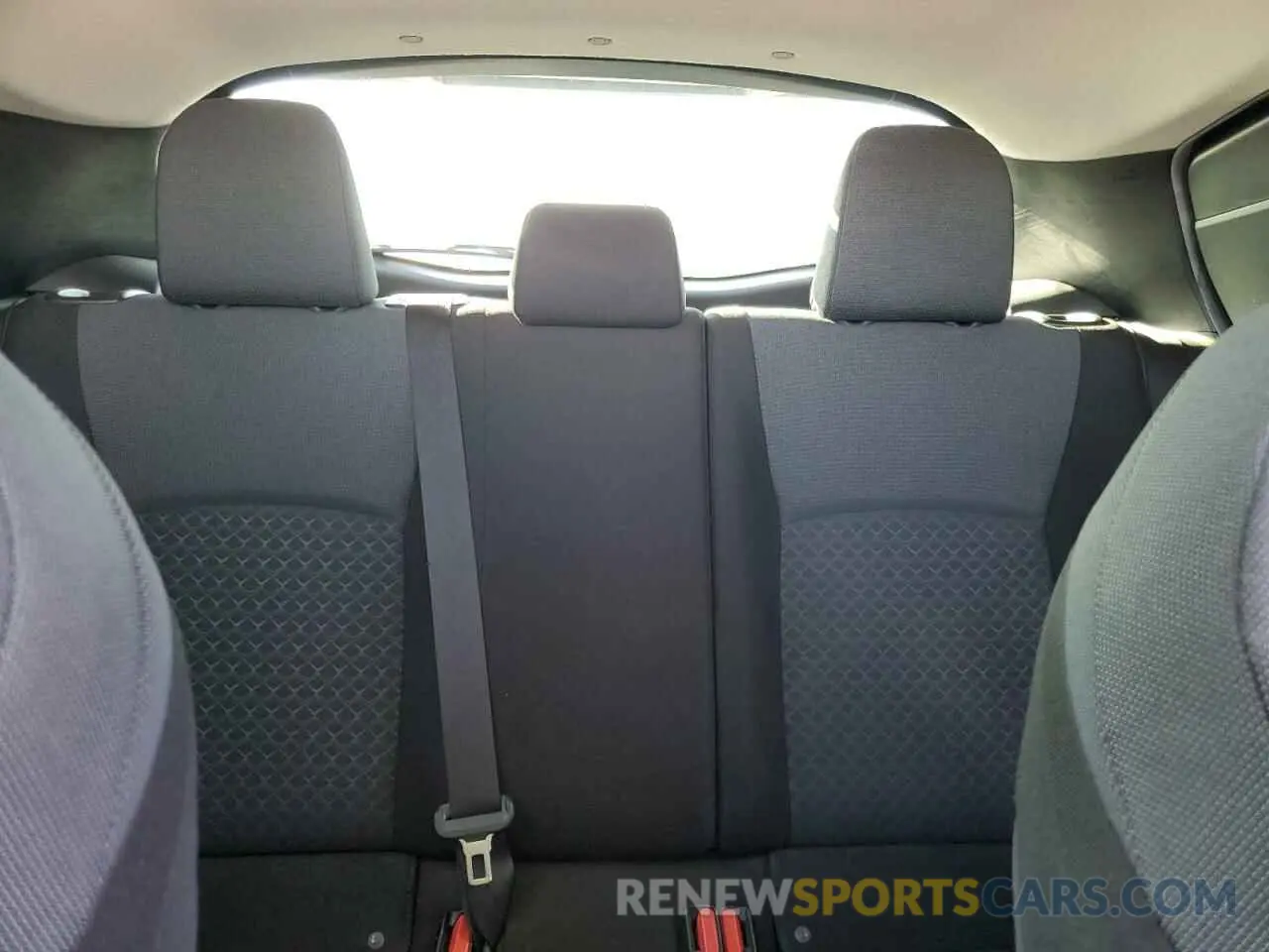 10 Photograph of a damaged car JTNKHMBX5L1073099 TOYOTA C-HR 2020