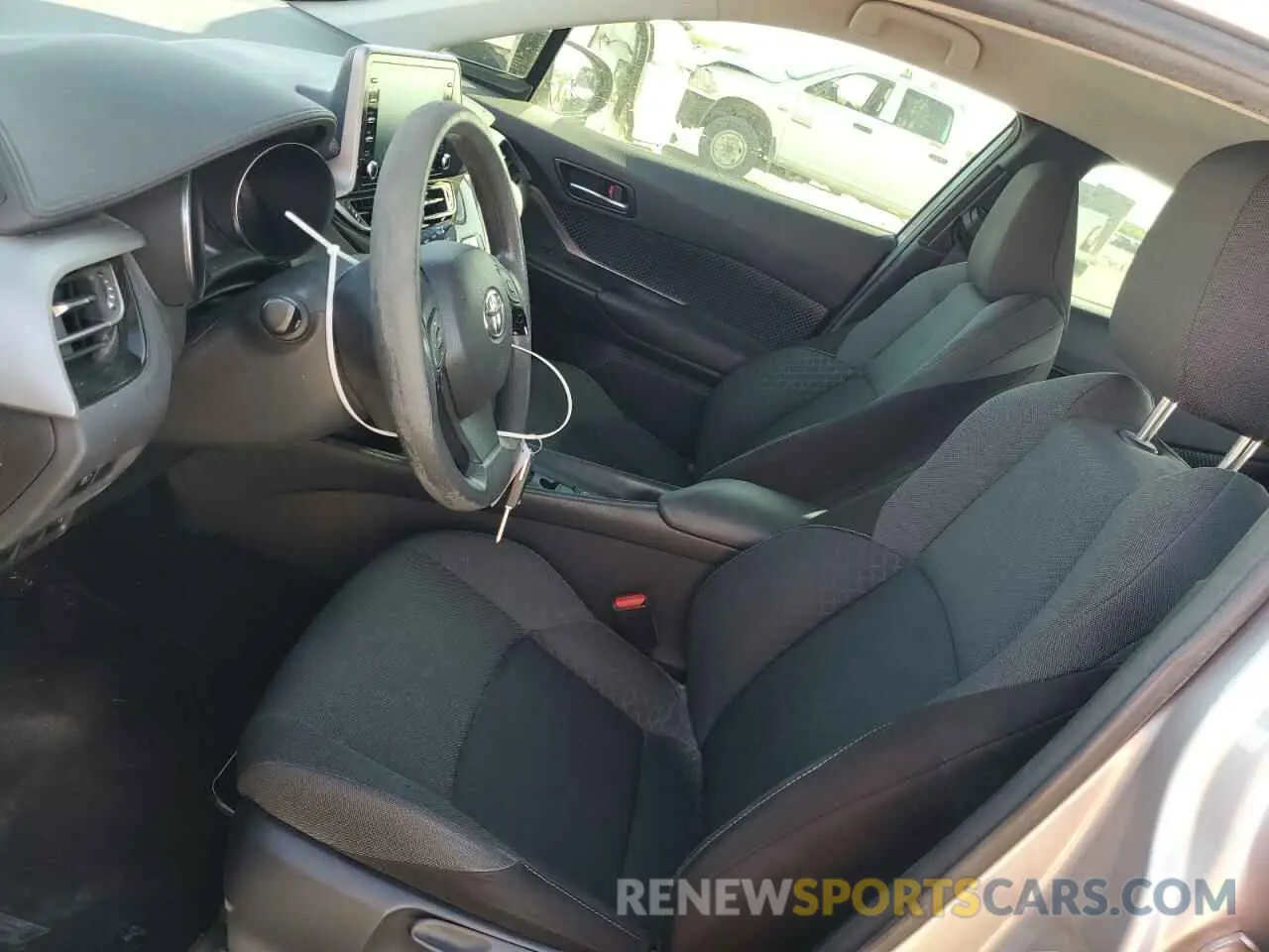 7 Photograph of a damaged car JTNKHMBX5L1073099 TOYOTA C-HR 2020