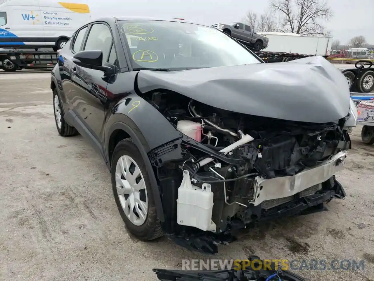 1 Photograph of a damaged car JTNKHMBX5L1076150 TOYOTA C-HR 2020