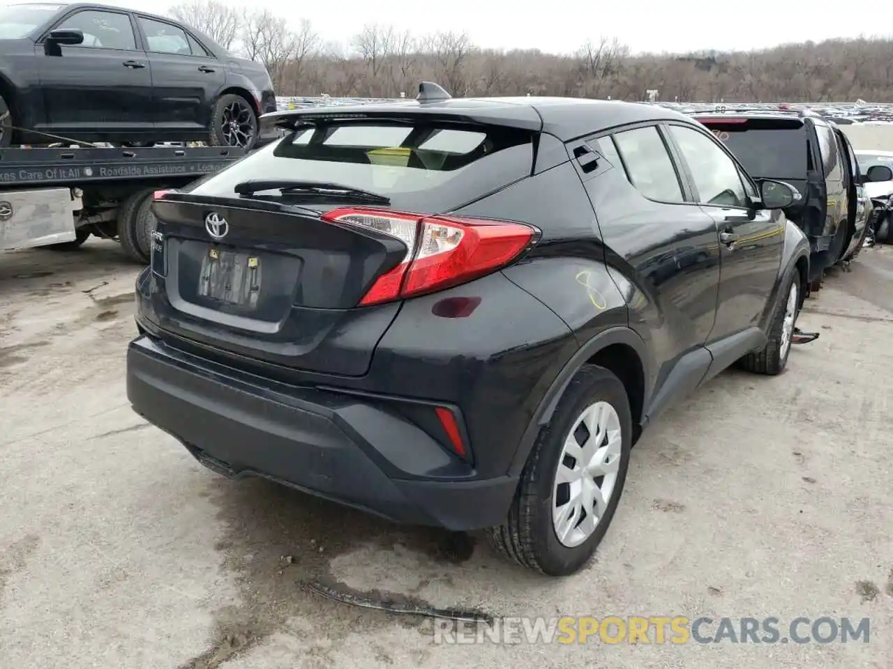 4 Photograph of a damaged car JTNKHMBX5L1076150 TOYOTA C-HR 2020