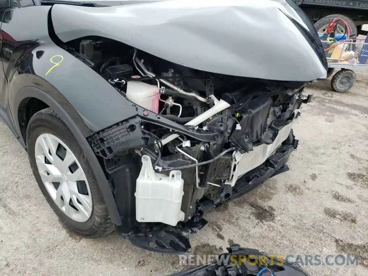 9 Photograph of a damaged car JTNKHMBX5L1076150 TOYOTA C-HR 2020