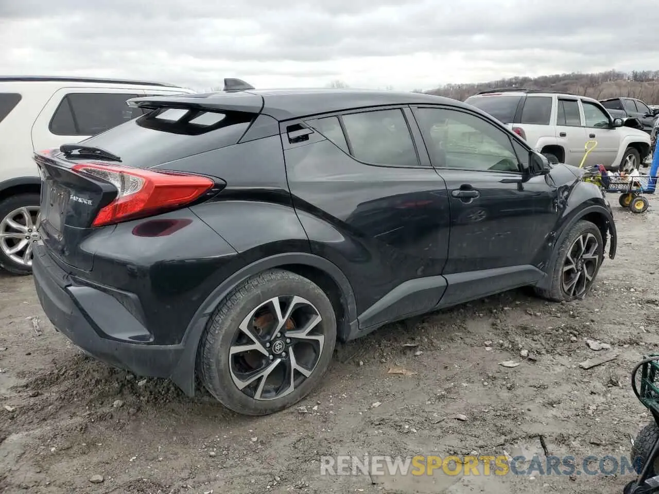 3 Photograph of a damaged car JTNKHMBX5L1077296 TOYOTA C-HR 2020