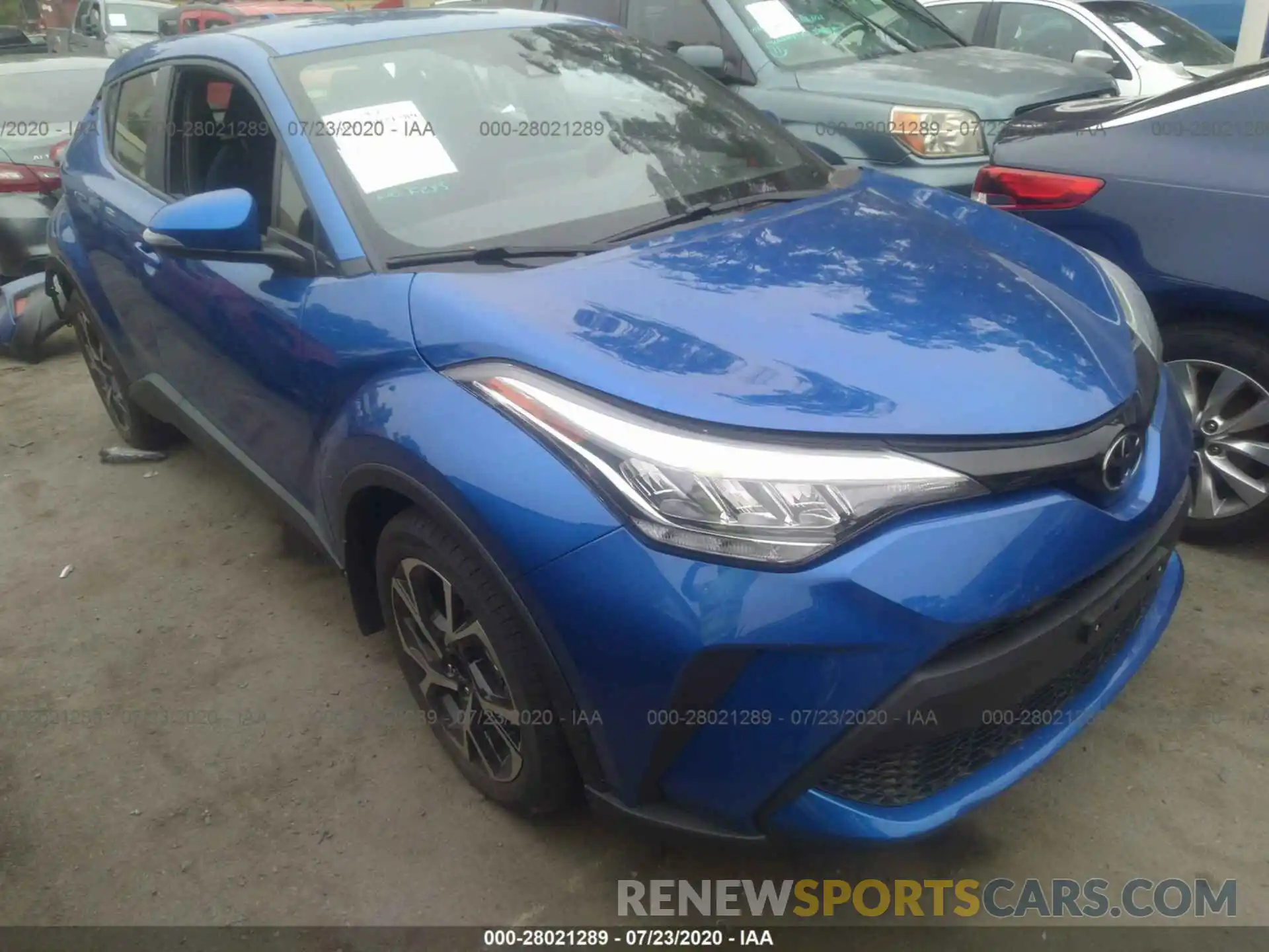 1 Photograph of a damaged car JTNKHMBX5L1077654 TOYOTA C-HR 2020