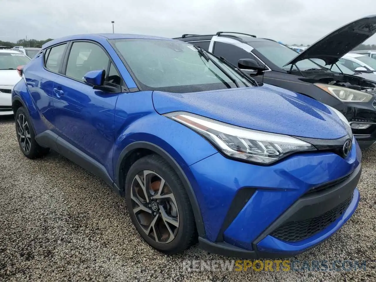 4 Photograph of a damaged car JTNKHMBX5L1084653 TOYOTA C-HR 2020