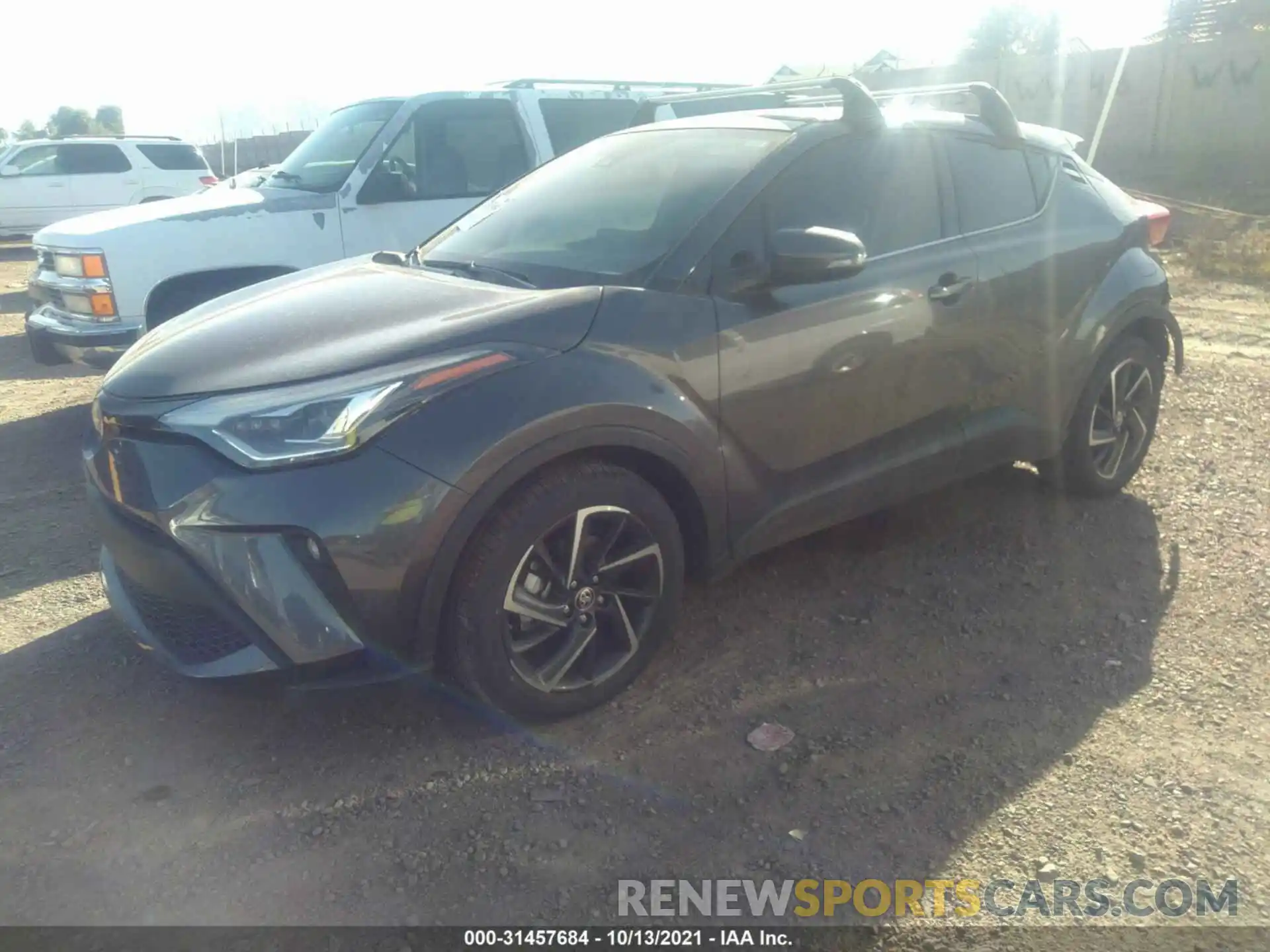 2 Photograph of a damaged car JTNKHMBX5L1085690 TOYOTA C-HR 2020