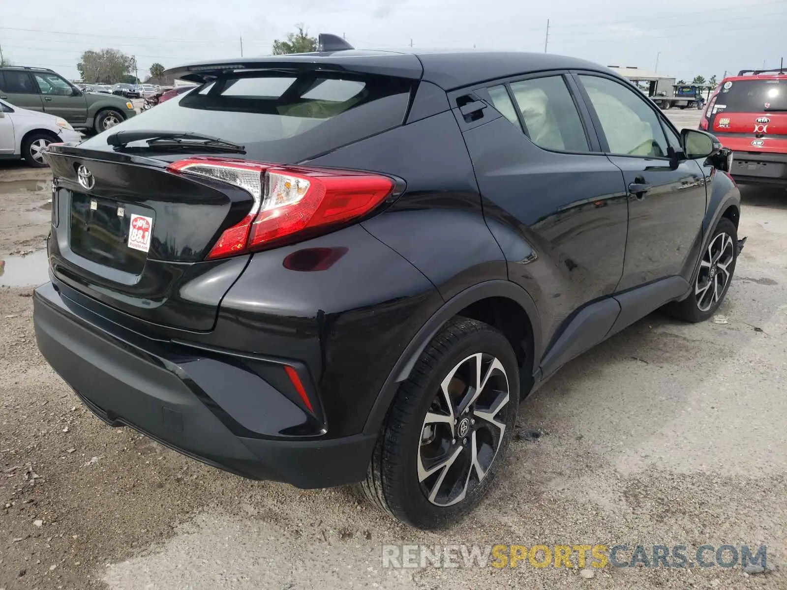 4 Photograph of a damaged car JTNKHMBX5L1086743 TOYOTA C-HR 2020