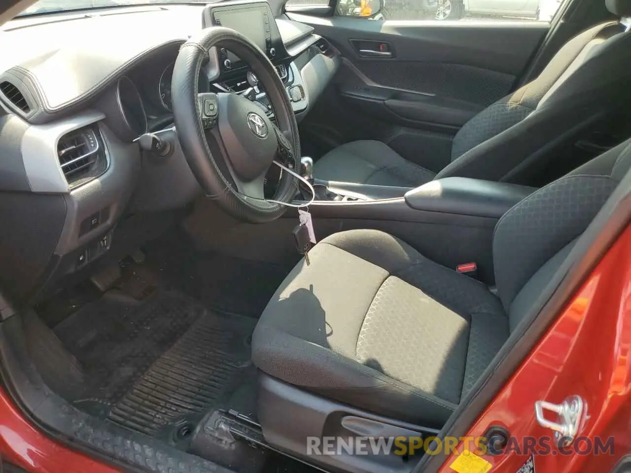 7 Photograph of a damaged car JTNKHMBX5L1086760 TOYOTA C-HR 2020