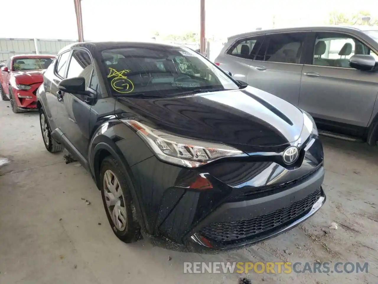 1 Photograph of a damaged car JTNKHMBX5L1089951 TOYOTA C-HR 2020