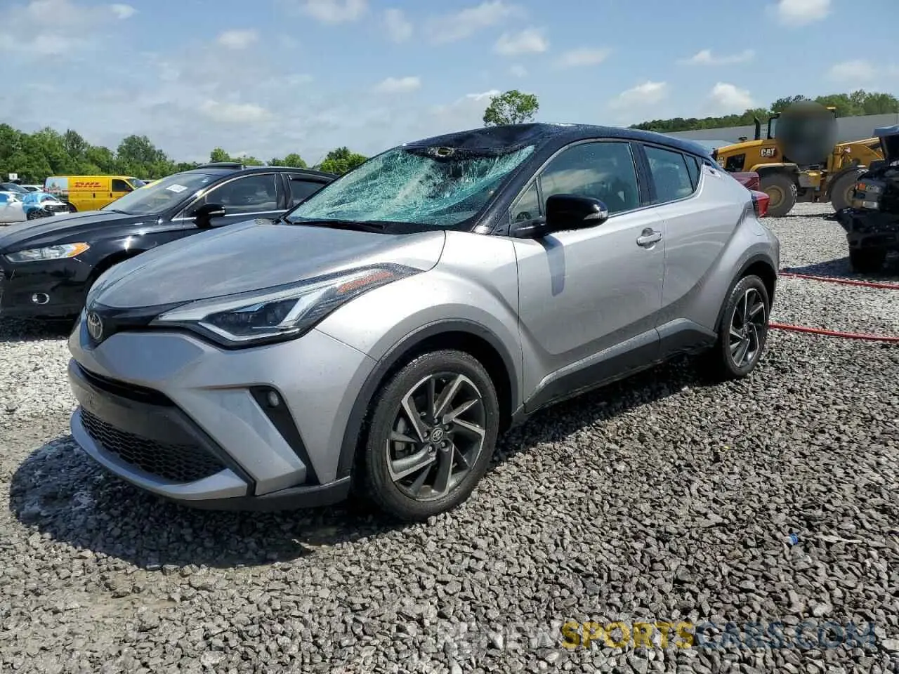 1 Photograph of a damaged car JTNKHMBX5L1090324 TOYOTA C-HR 2020