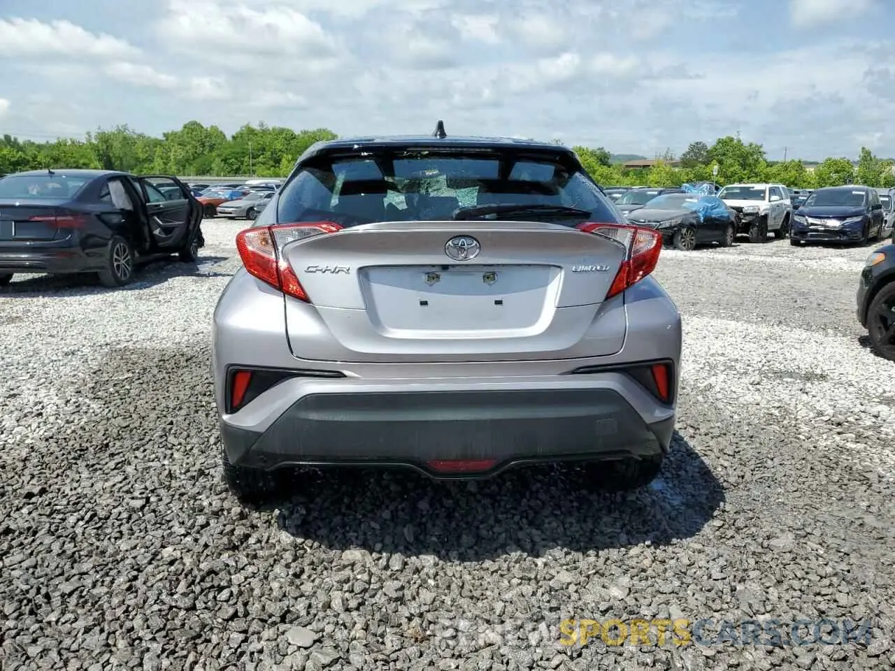 6 Photograph of a damaged car JTNKHMBX5L1090324 TOYOTA C-HR 2020