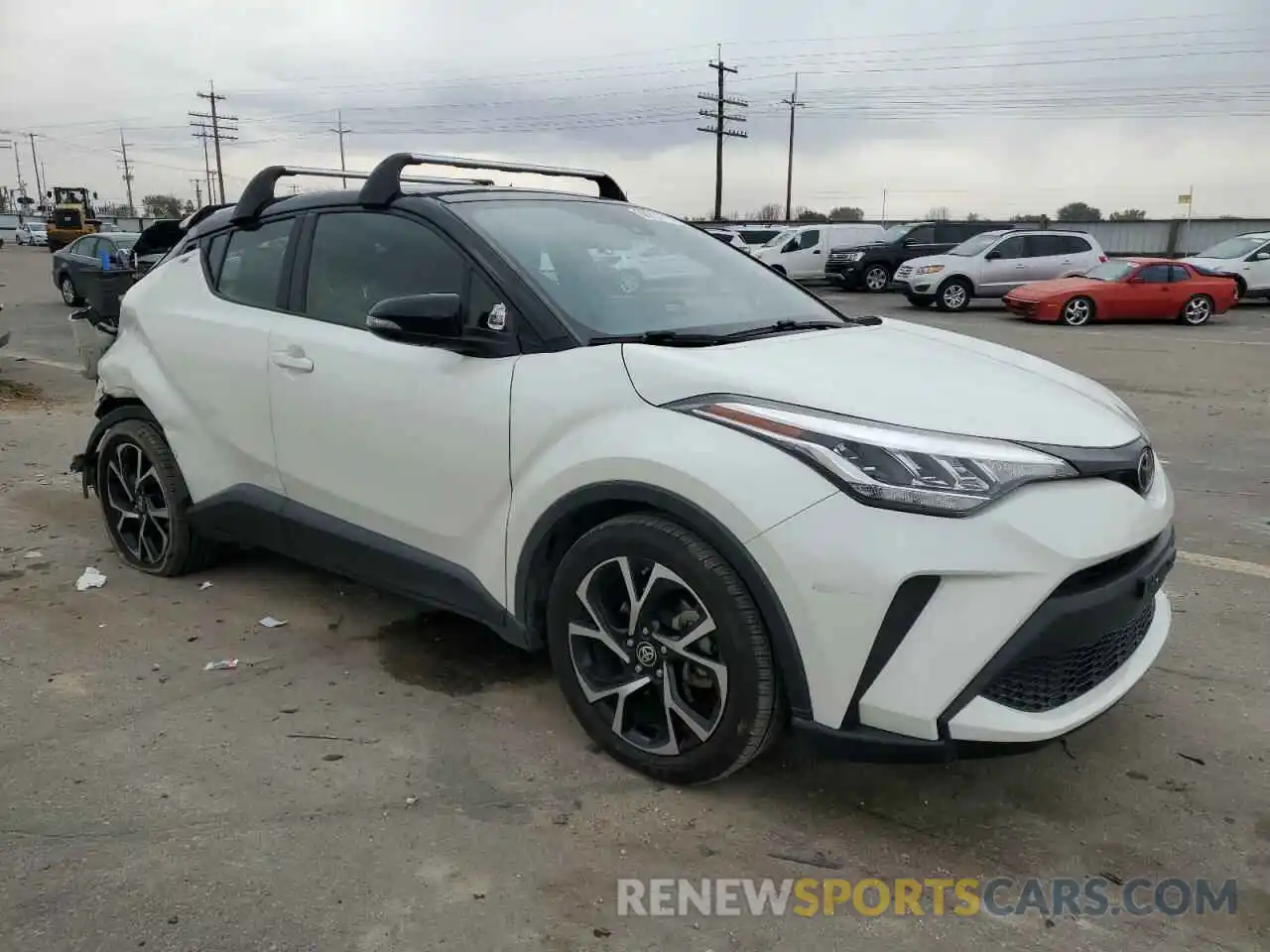 4 Photograph of a damaged car JTNKHMBX5L1091859 TOYOTA C-HR 2020