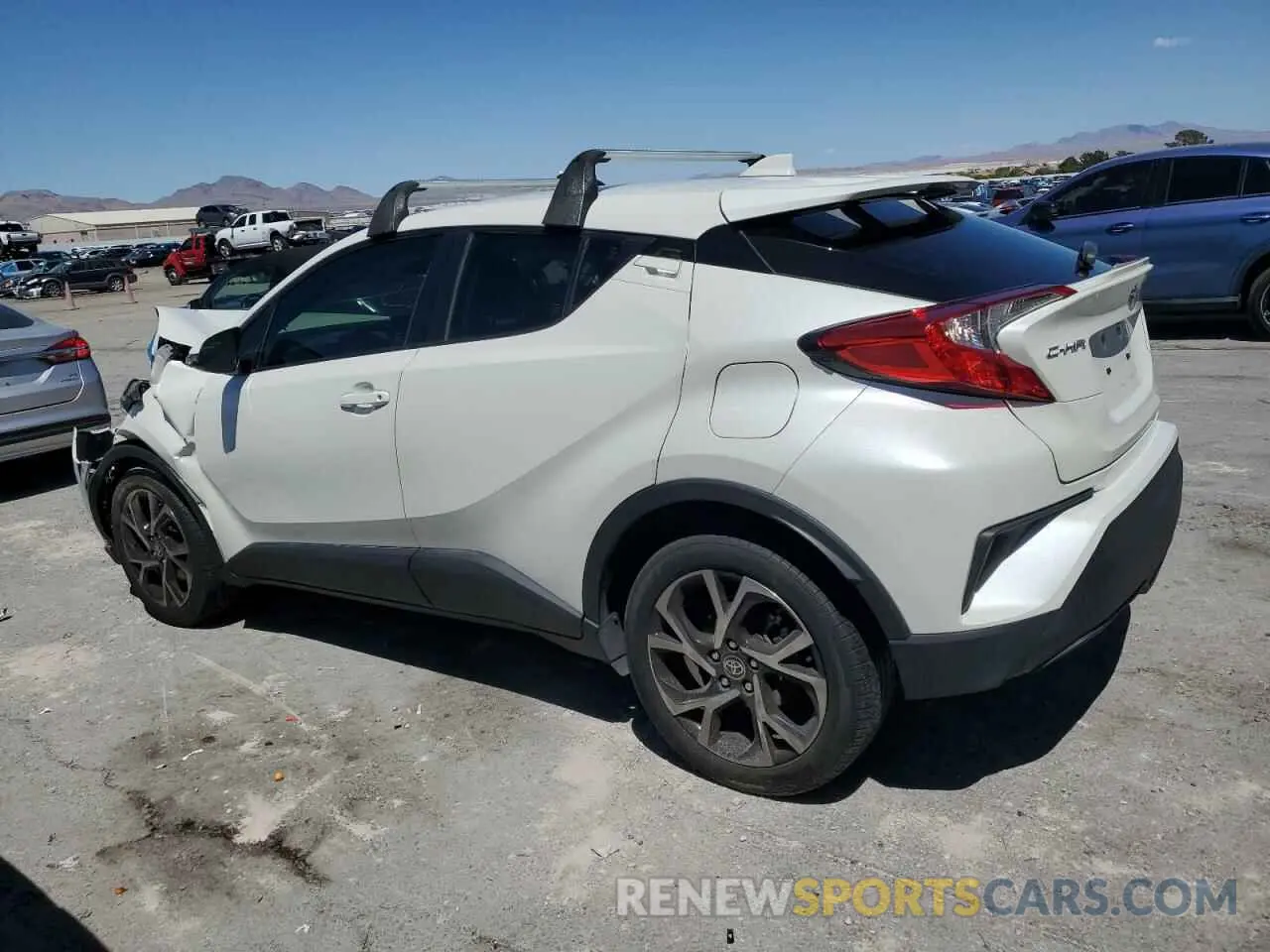 2 Photograph of a damaged car JTNKHMBX6L1067070 TOYOTA C-HR 2020