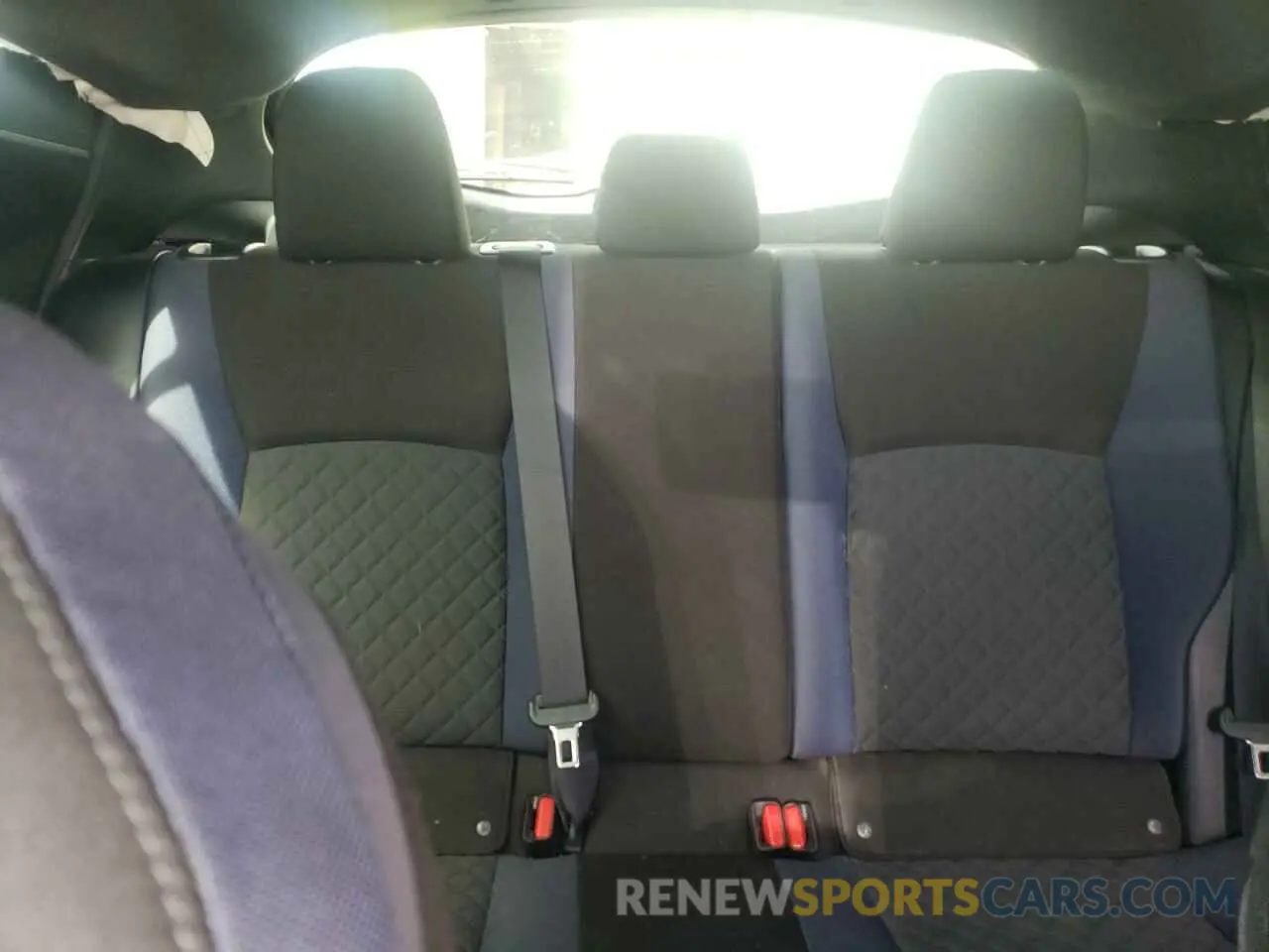 10 Photograph of a damaged car JTNKHMBX6L1069272 TOYOTA C-HR 2020