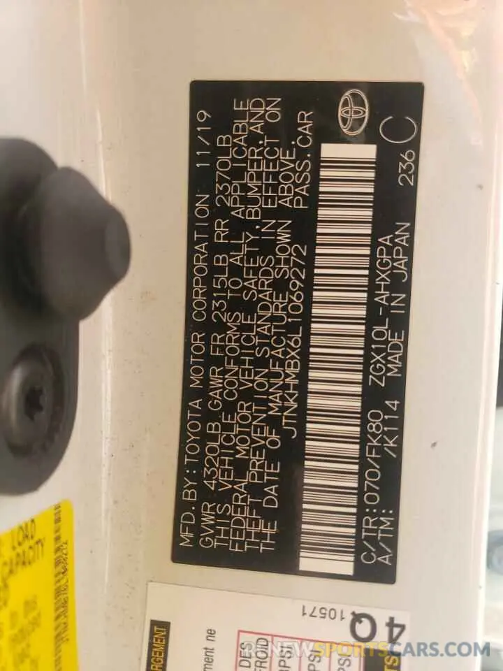 15 Photograph of a damaged car JTNKHMBX6L1069272 TOYOTA C-HR 2020