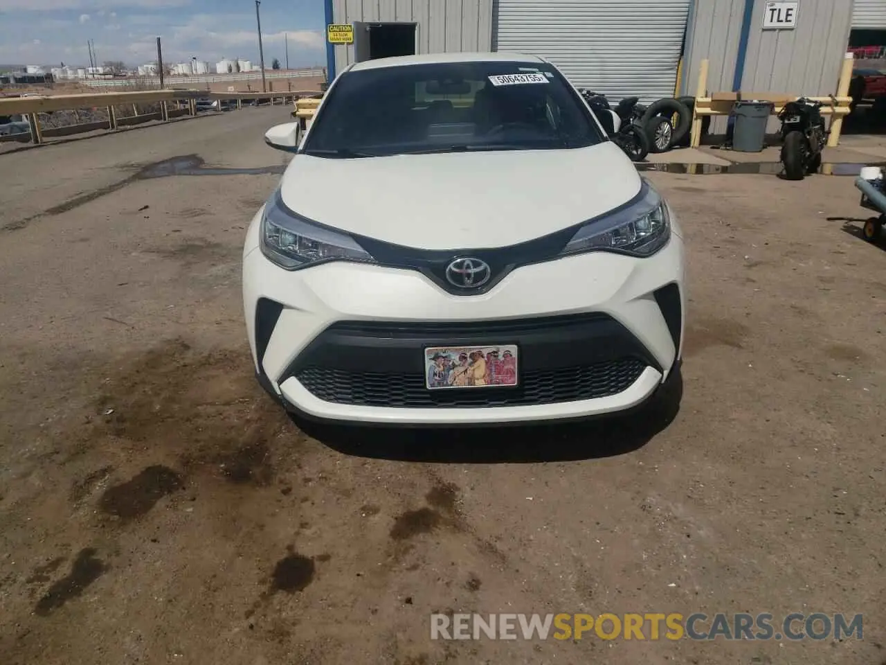5 Photograph of a damaged car JTNKHMBX6L1069272 TOYOTA C-HR 2020
