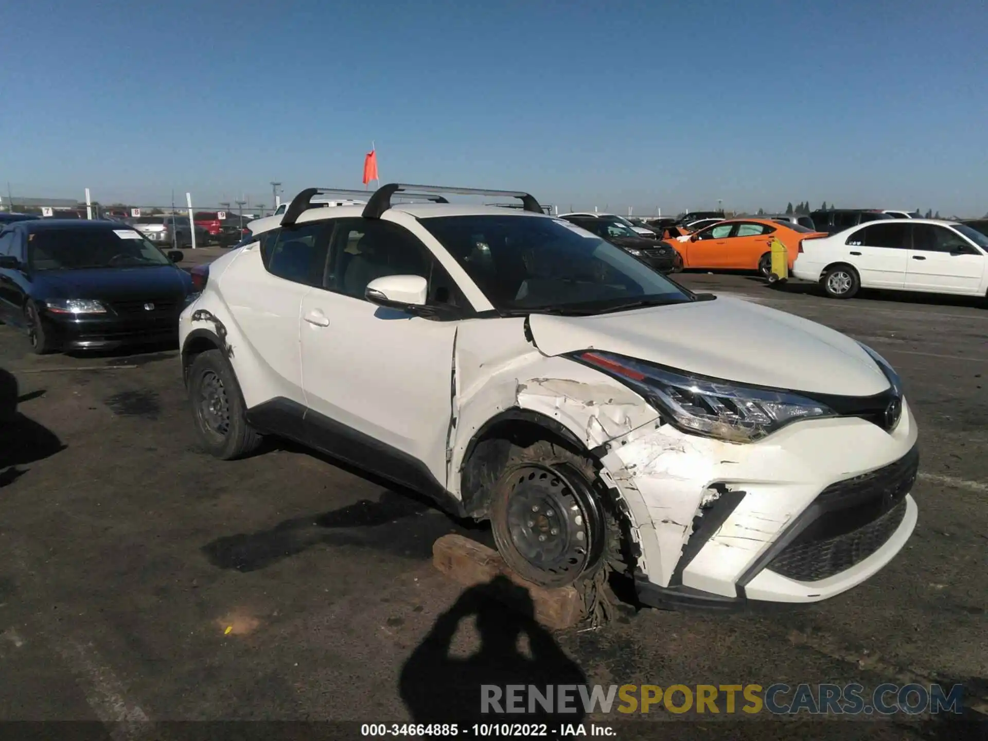 1 Photograph of a damaged car JTNKHMBX6L1069627 TOYOTA C-HR 2020