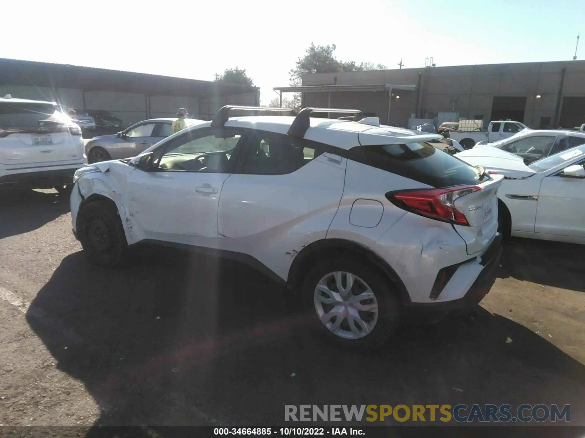 3 Photograph of a damaged car JTNKHMBX6L1069627 TOYOTA C-HR 2020