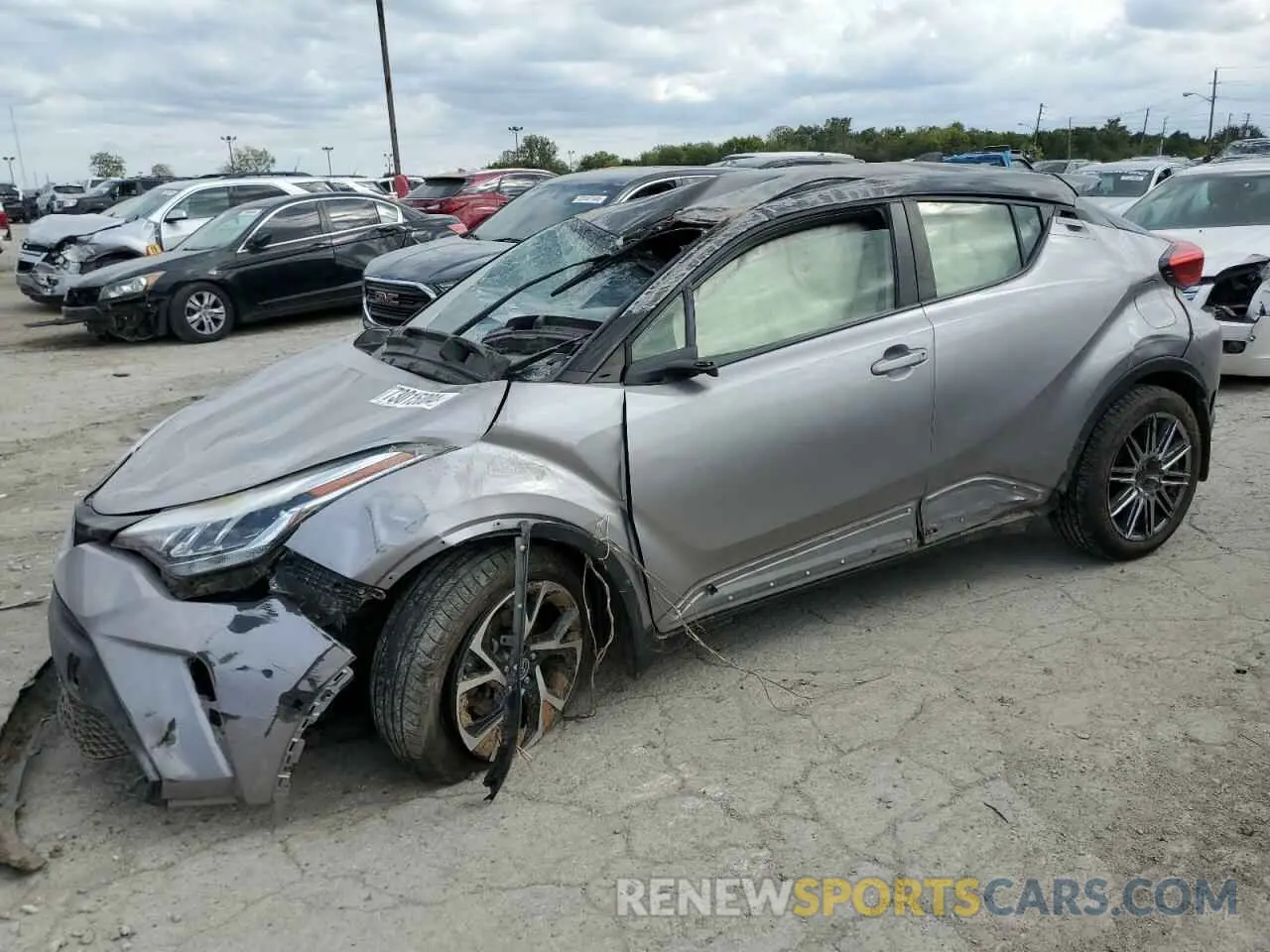 1 Photograph of a damaged car JTNKHMBX6L1072821 TOYOTA C-HR 2020