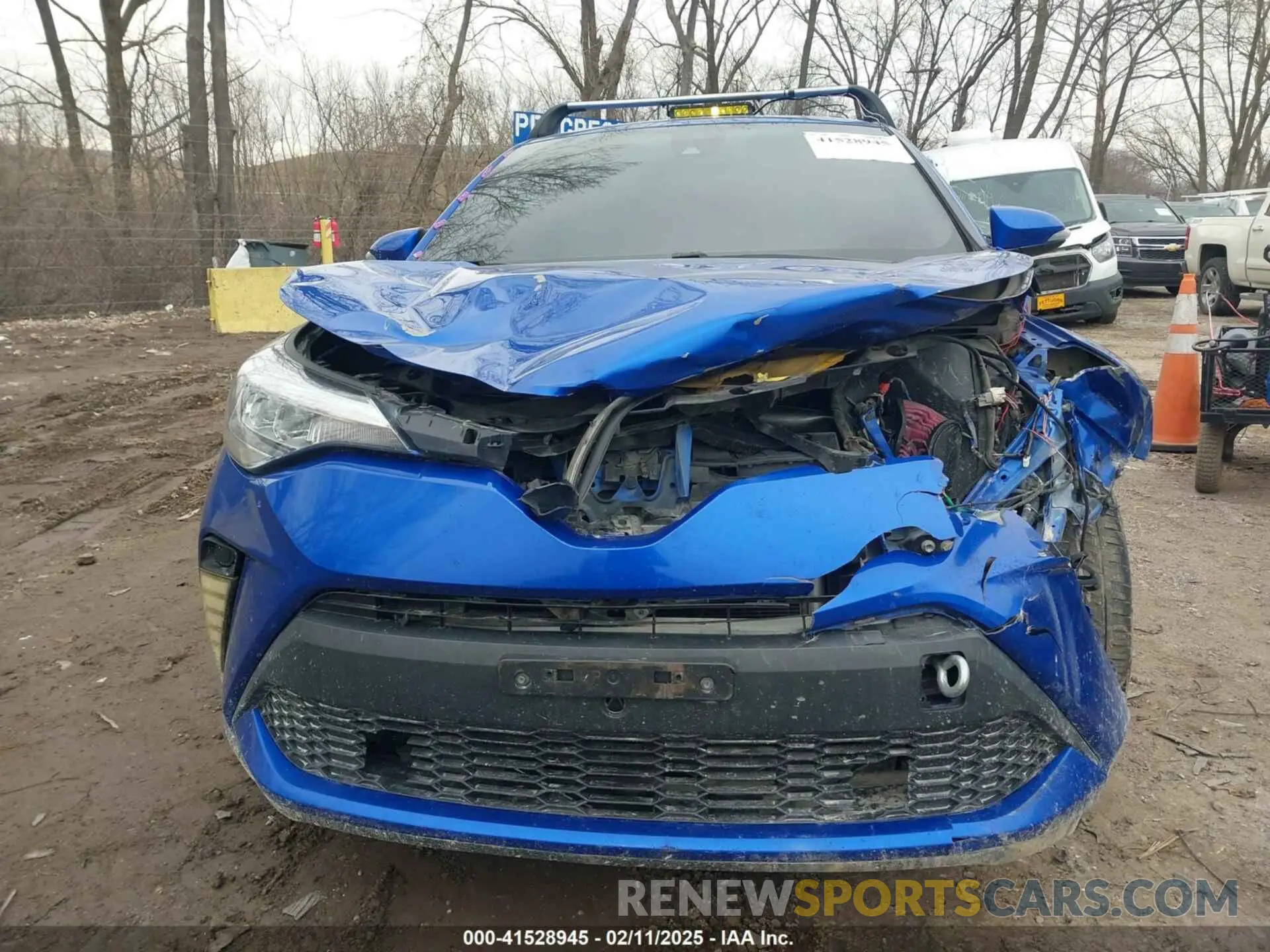 12 Photograph of a damaged car JTNKHMBX6L1074648 TOYOTA C-HR 2020
