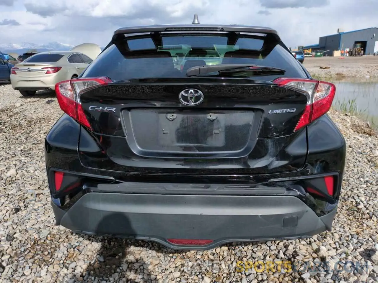 6 Photograph of a damaged car JTNKHMBX6L1075136 TOYOTA C-HR 2020