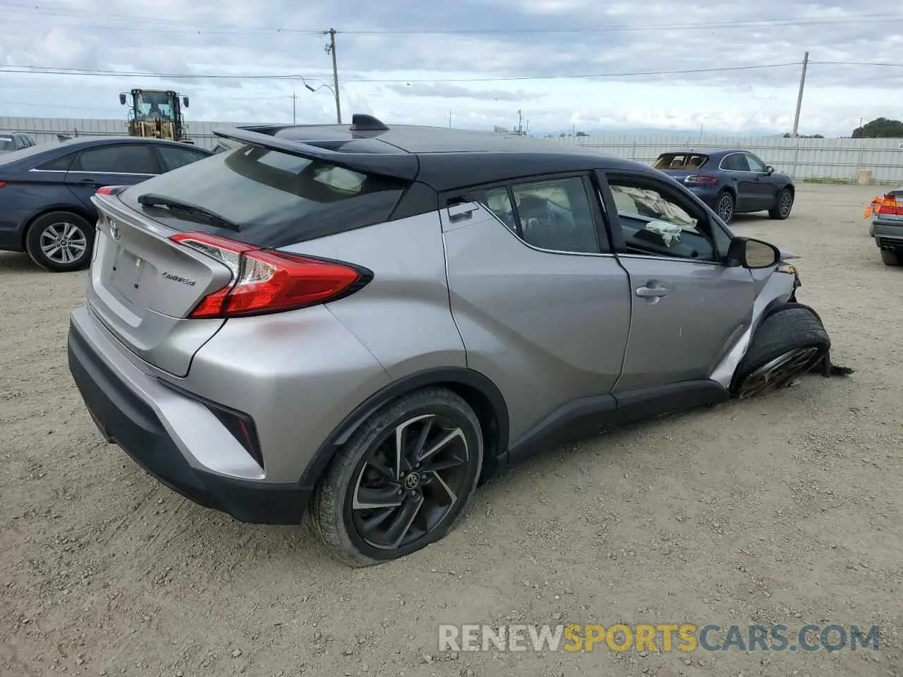 3 Photograph of a damaged car JTNKHMBX6L1082488 TOYOTA C-HR 2020