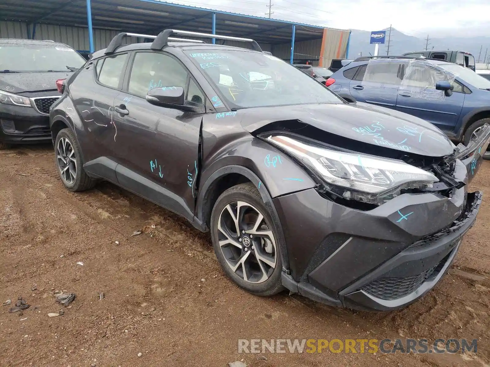 1 Photograph of a damaged car JTNKHMBX6L1085181 TOYOTA C-HR 2020