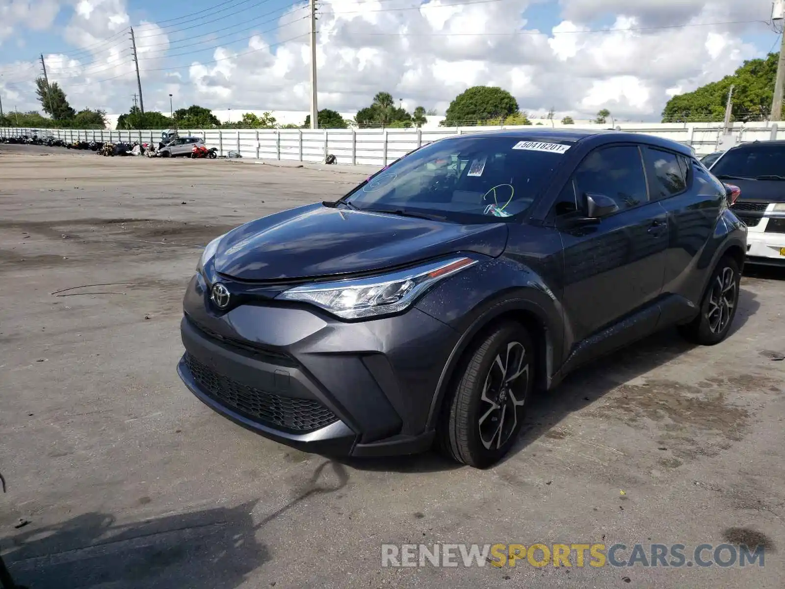 2 Photograph of a damaged car JTNKHMBX6L1088209 TOYOTA C-HR 2020