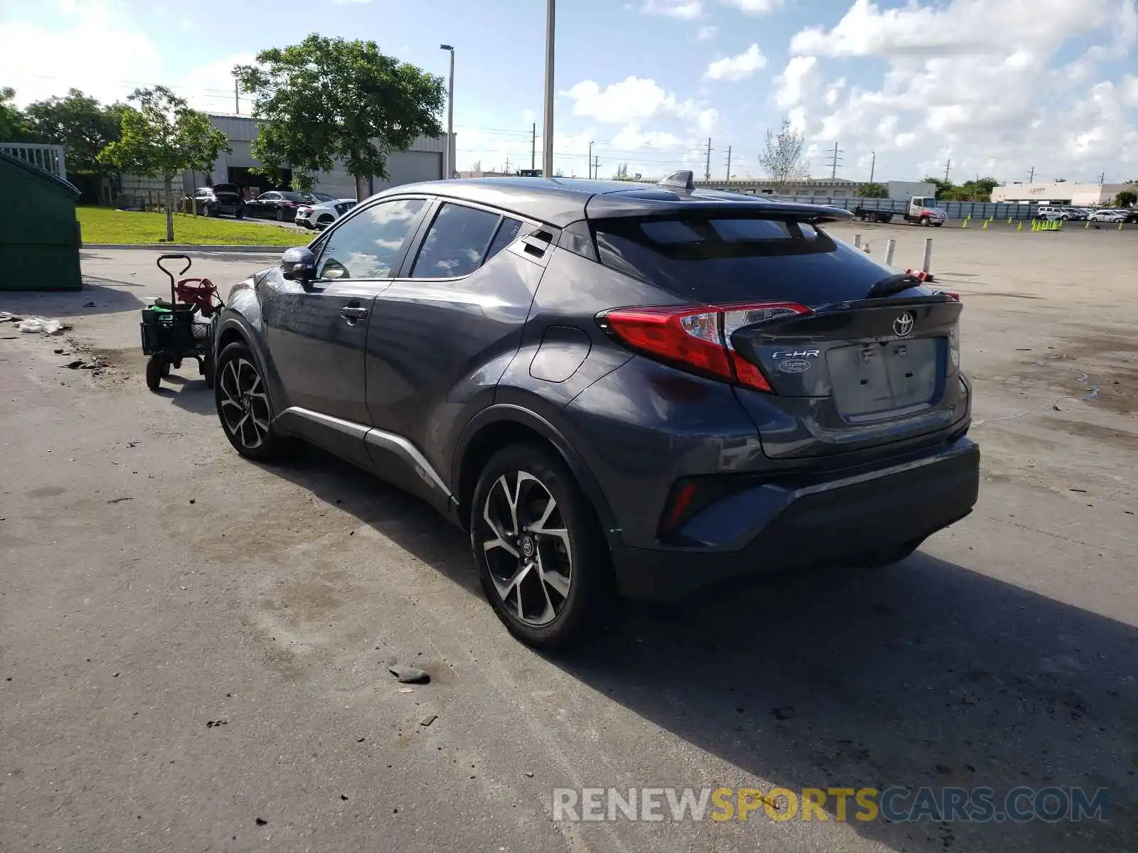 3 Photograph of a damaged car JTNKHMBX6L1088209 TOYOTA C-HR 2020