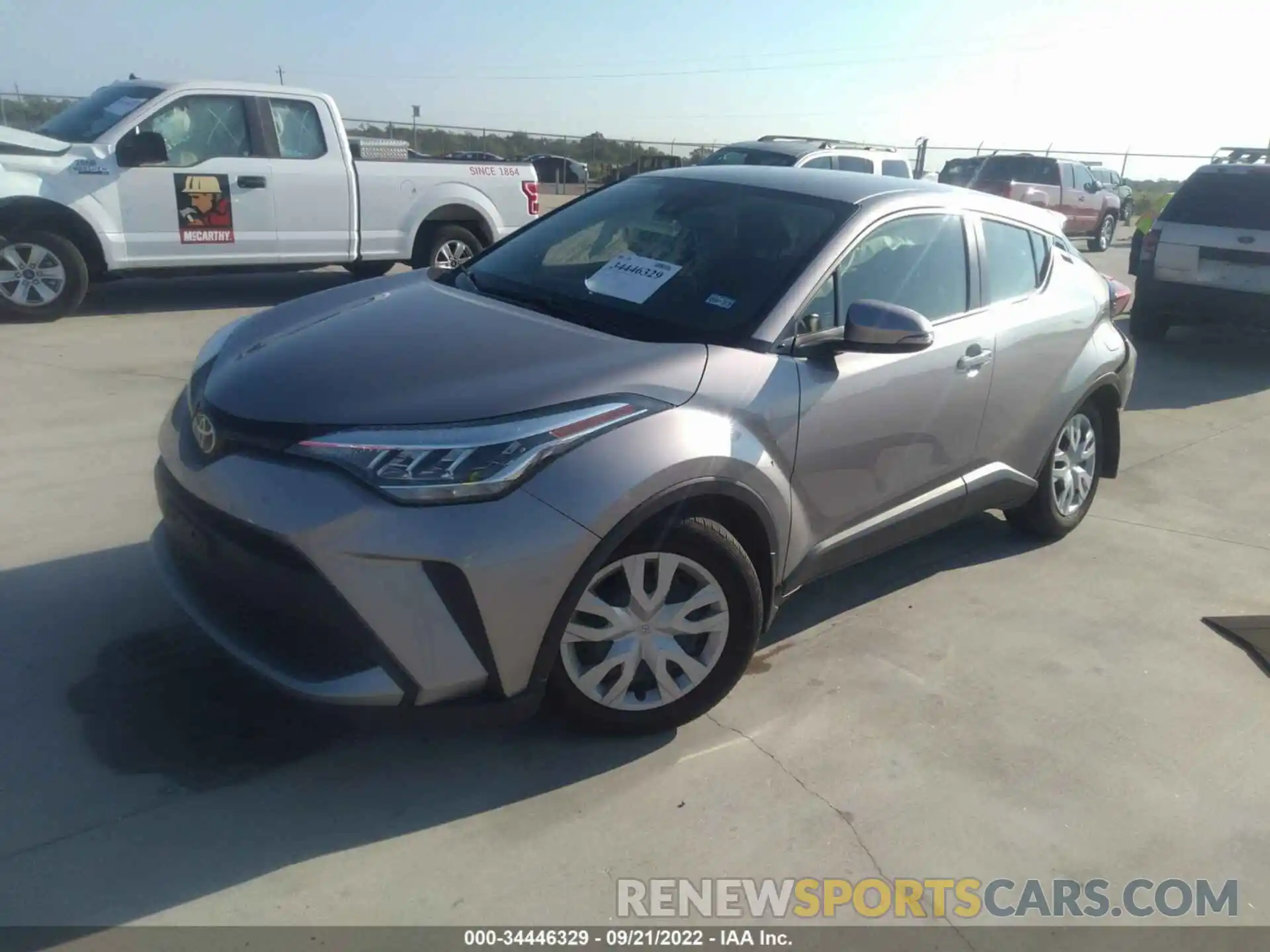 2 Photograph of a damaged car JTNKHMBX6L1088484 TOYOTA C-HR 2020