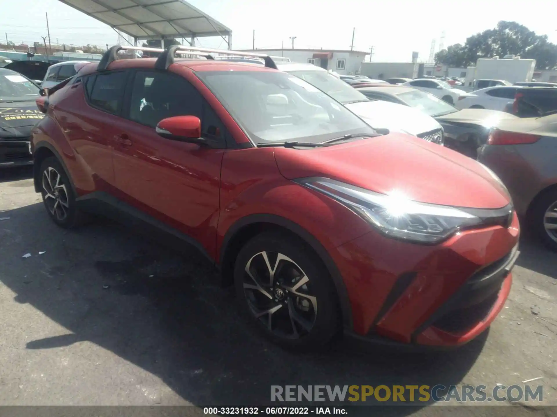 1 Photograph of a damaged car JTNKHMBX6L1091899 TOYOTA C-HR 2020