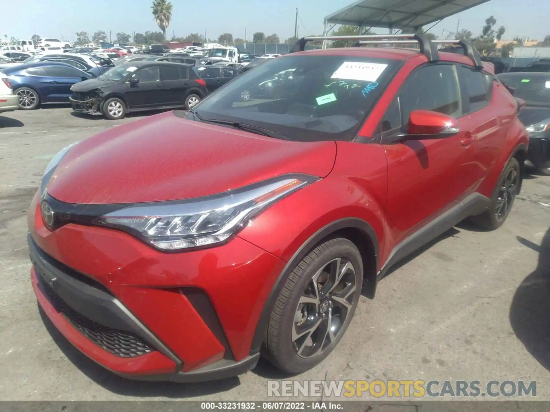 2 Photograph of a damaged car JTNKHMBX6L1091899 TOYOTA C-HR 2020