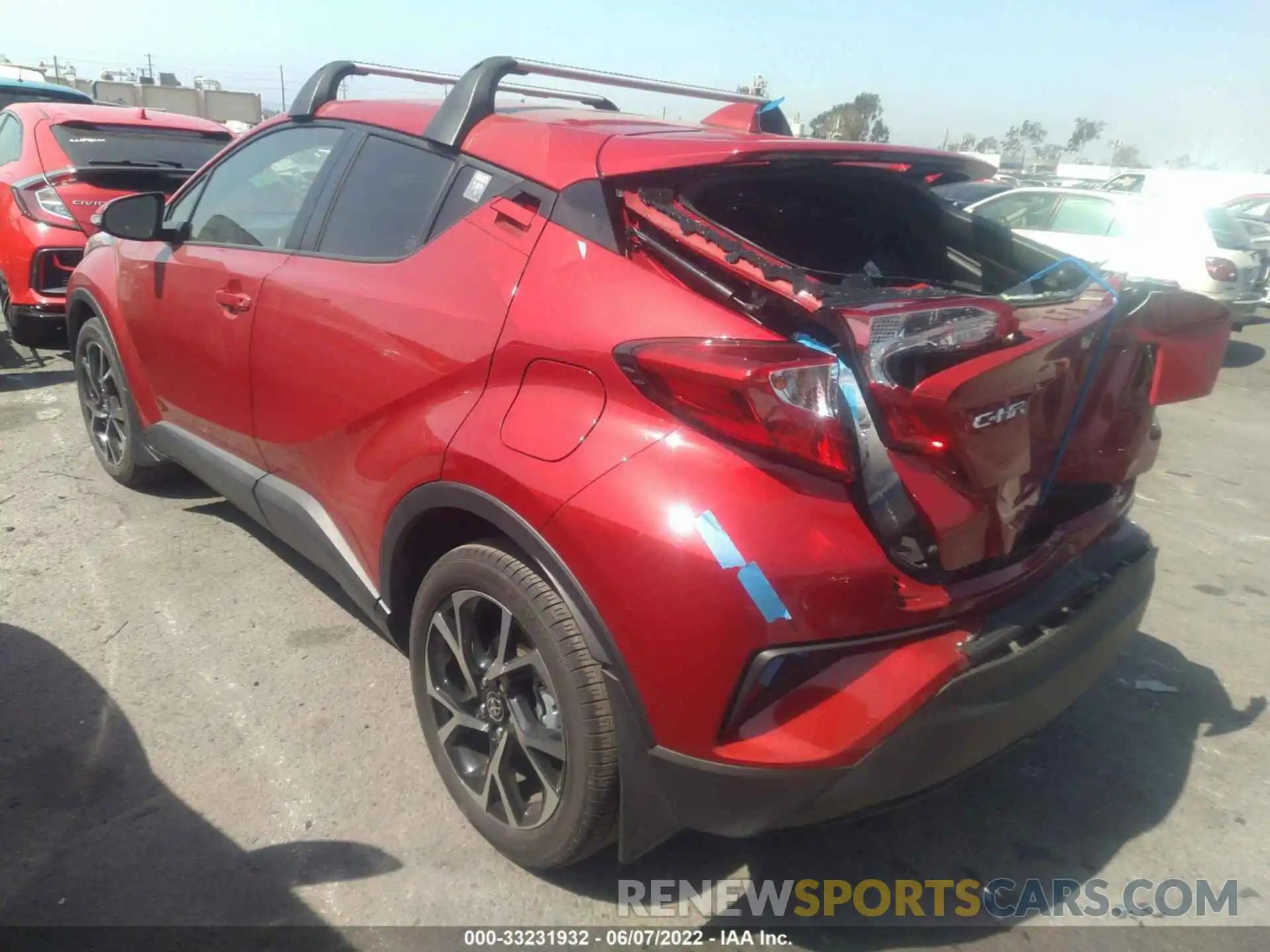 3 Photograph of a damaged car JTNKHMBX6L1091899 TOYOTA C-HR 2020