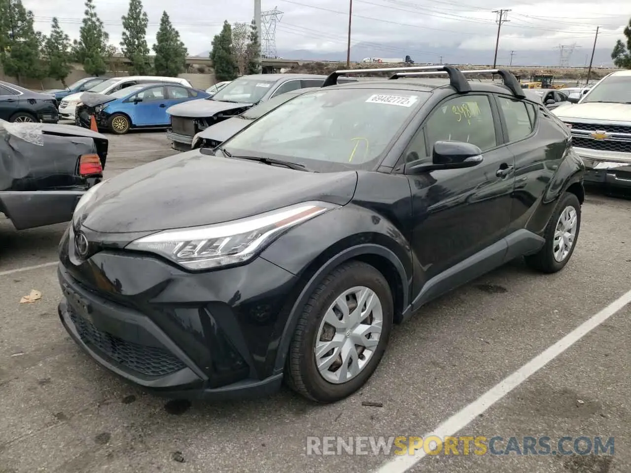 1 Photograph of a damaged car JTNKHMBX7L1063500 TOYOTA C-HR 2020