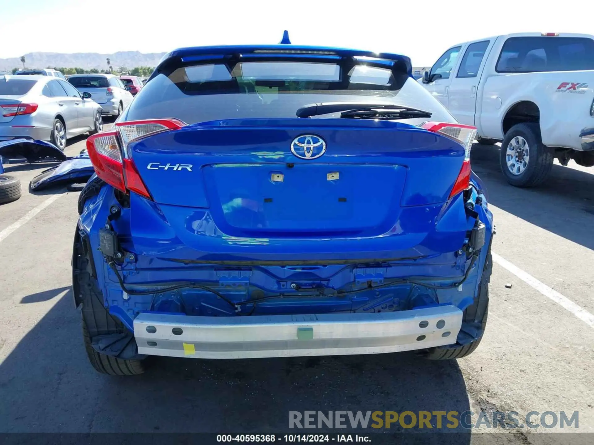 17 Photograph of a damaged car JTNKHMBX7L1068258 TOYOTA C-HR 2020