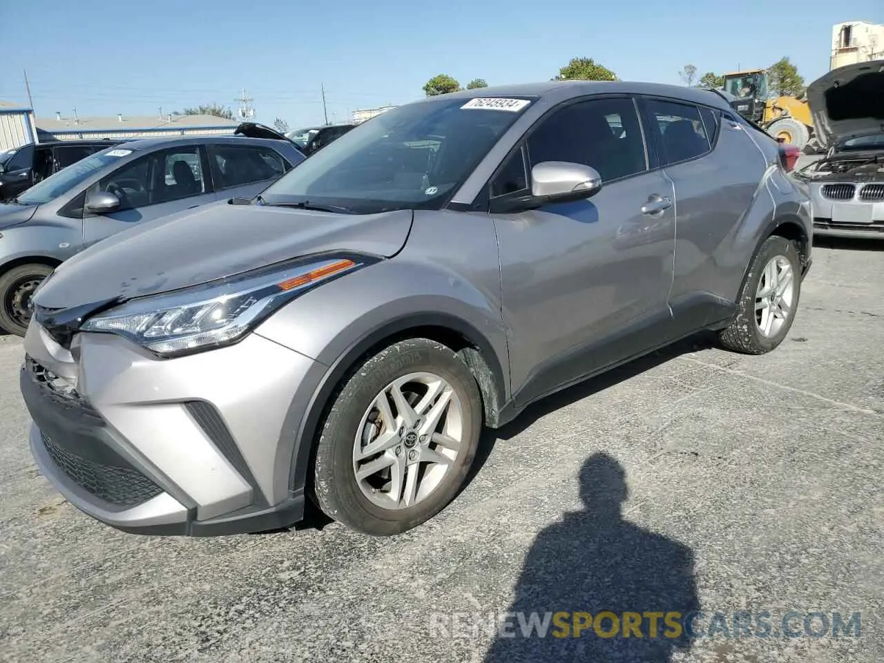 1 Photograph of a damaged car JTNKHMBX7L1073122 TOYOTA C-HR 2020