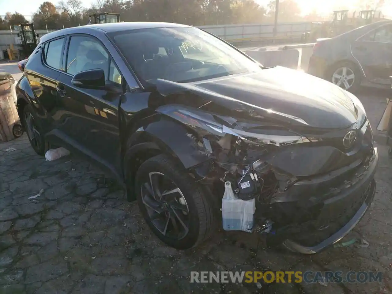 1 Photograph of a damaged car JTNKHMBX7L1088056 TOYOTA C-HR 2020