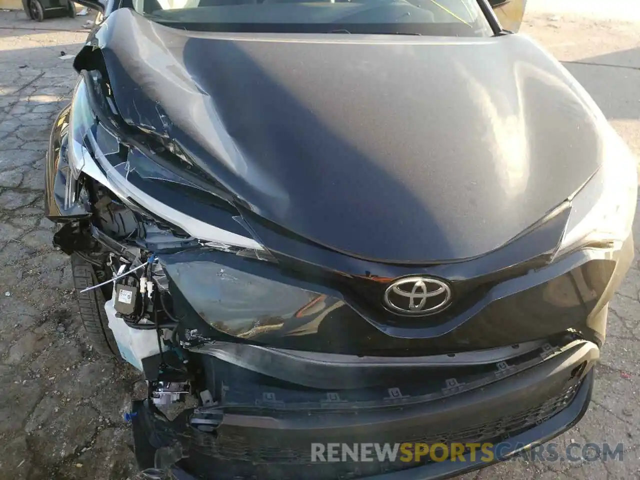 7 Photograph of a damaged car JTNKHMBX7L1088056 TOYOTA C-HR 2020