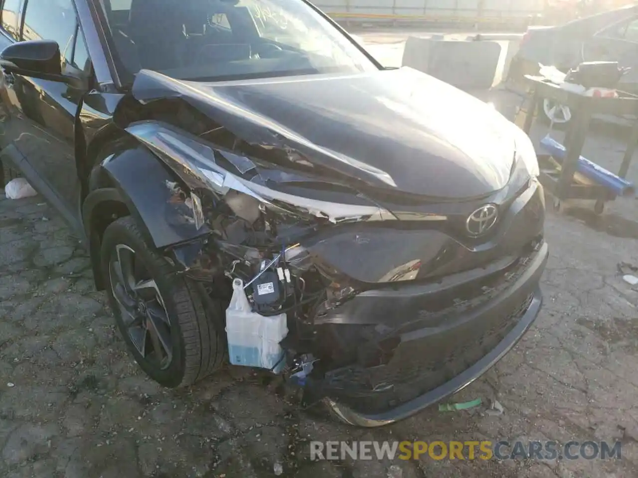 9 Photograph of a damaged car JTNKHMBX7L1088056 TOYOTA C-HR 2020