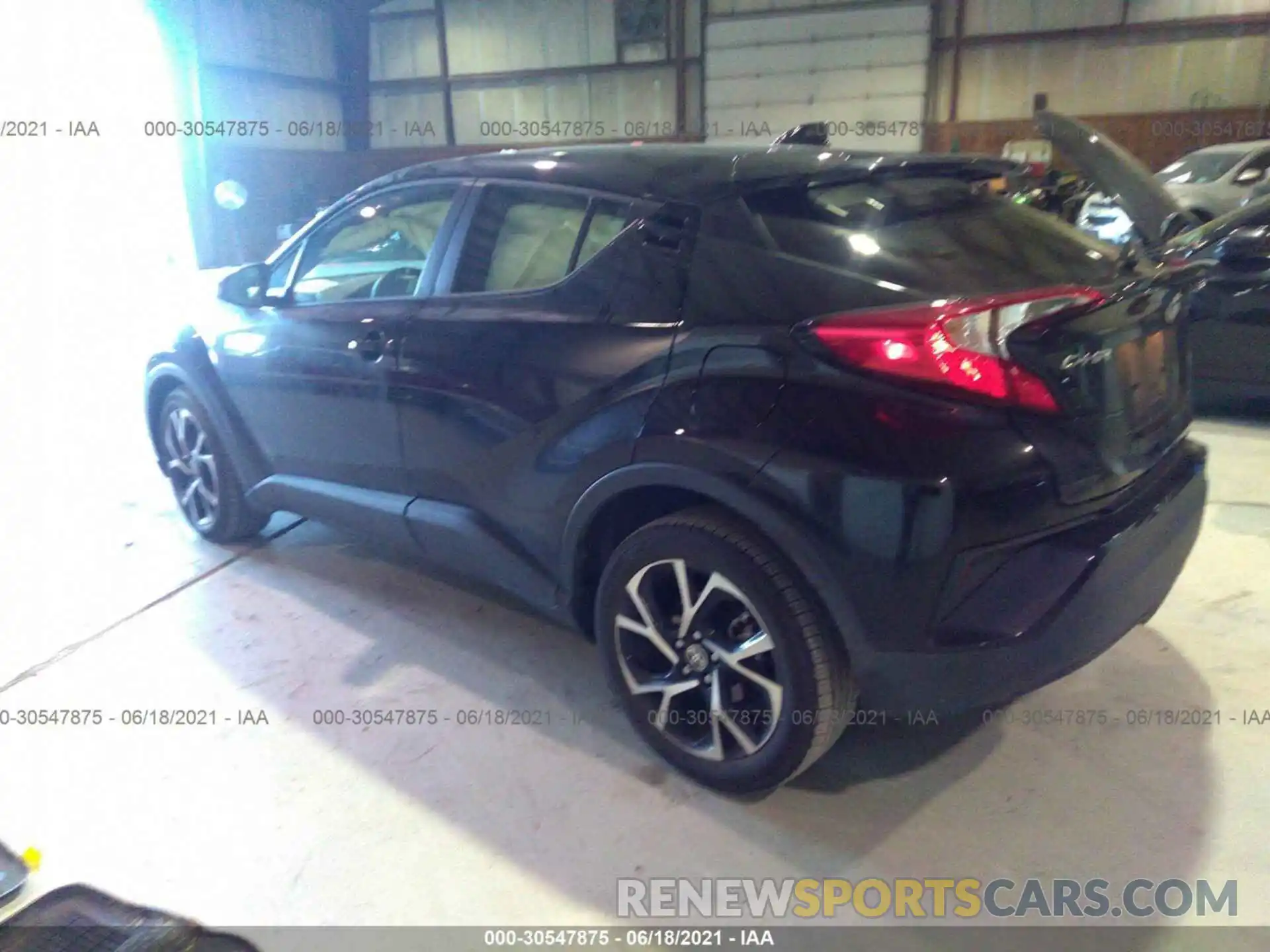 3 Photograph of a damaged car JTNKHMBX7L1089823 TOYOTA C-HR 2020