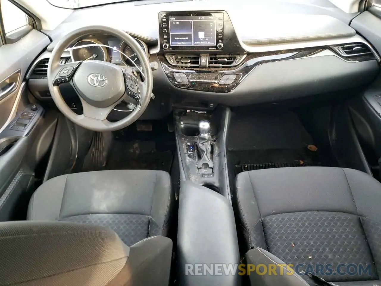8 Photograph of a damaged car JTNKHMBX7L1091586 TOYOTA C-HR 2020