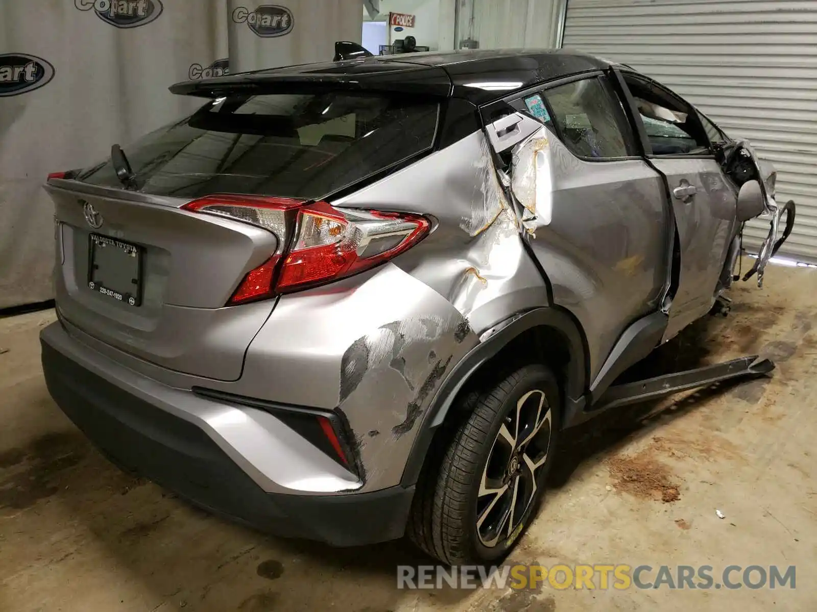 4 Photograph of a damaged car JTNKHMBX7L1093967 TOYOTA C-HR 2020