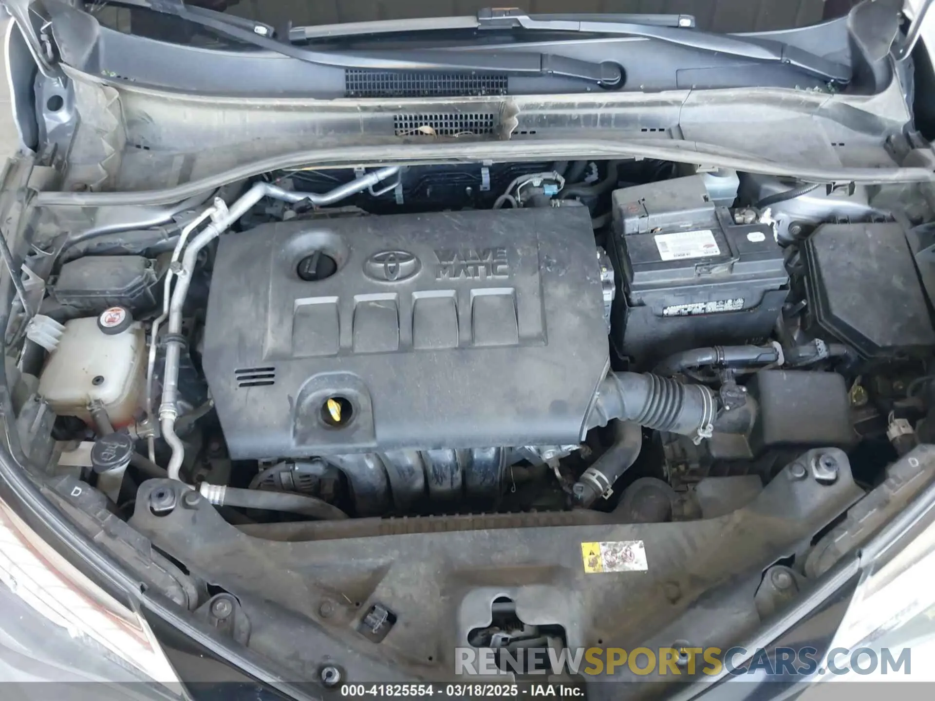 10 Photograph of a damaged car JTNKHMBX8L1068088 TOYOTA C-HR 2020