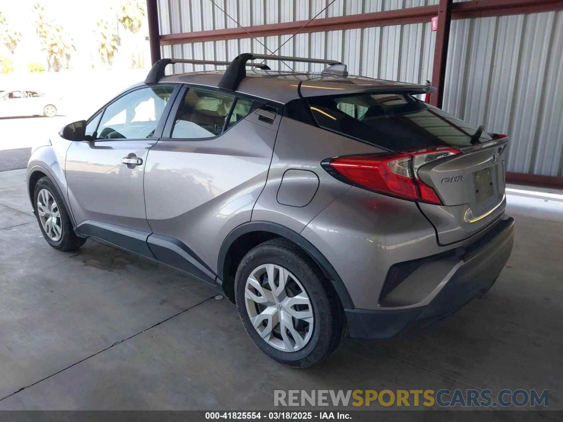3 Photograph of a damaged car JTNKHMBX8L1068088 TOYOTA C-HR 2020
