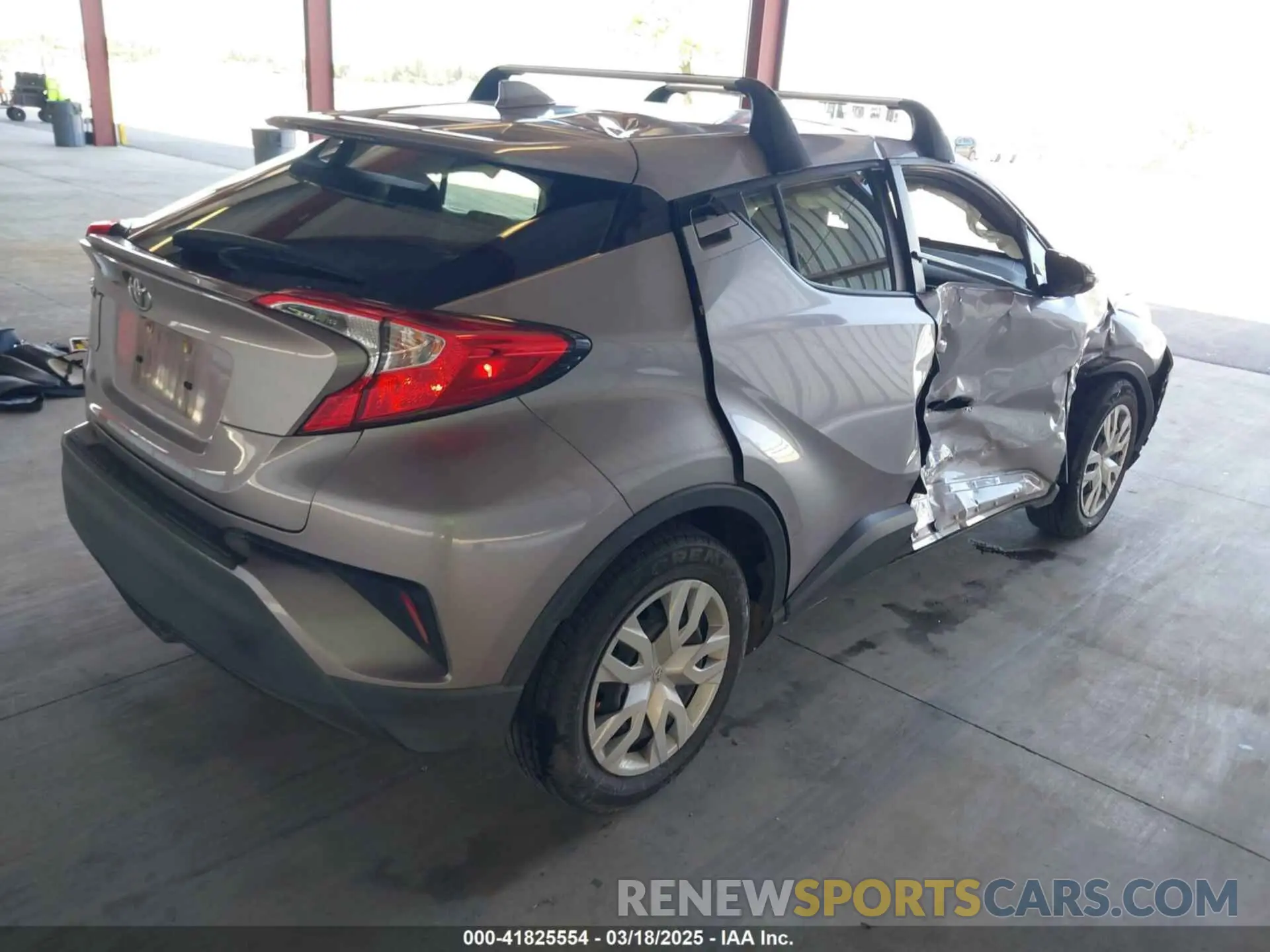 4 Photograph of a damaged car JTNKHMBX8L1068088 TOYOTA C-HR 2020